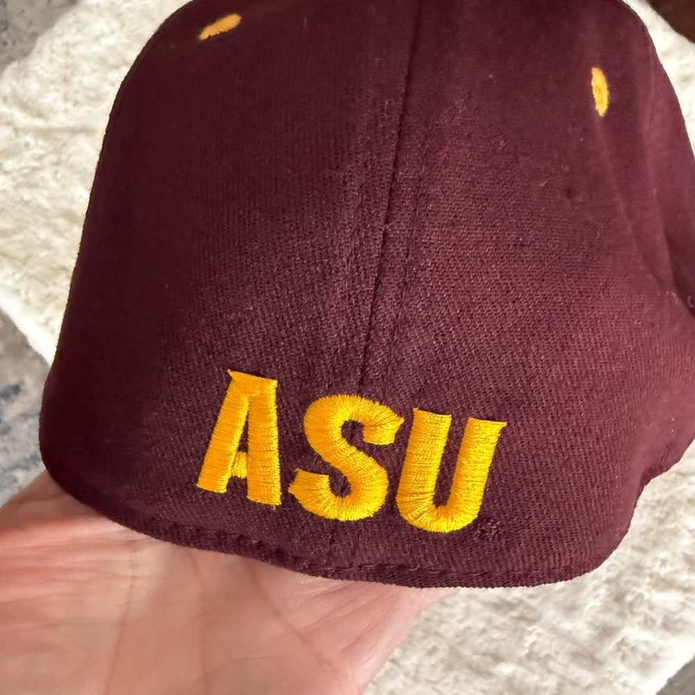 New Era Arizona State Sun Devils Cap - Maroon memory fit - Picture 3 of 4